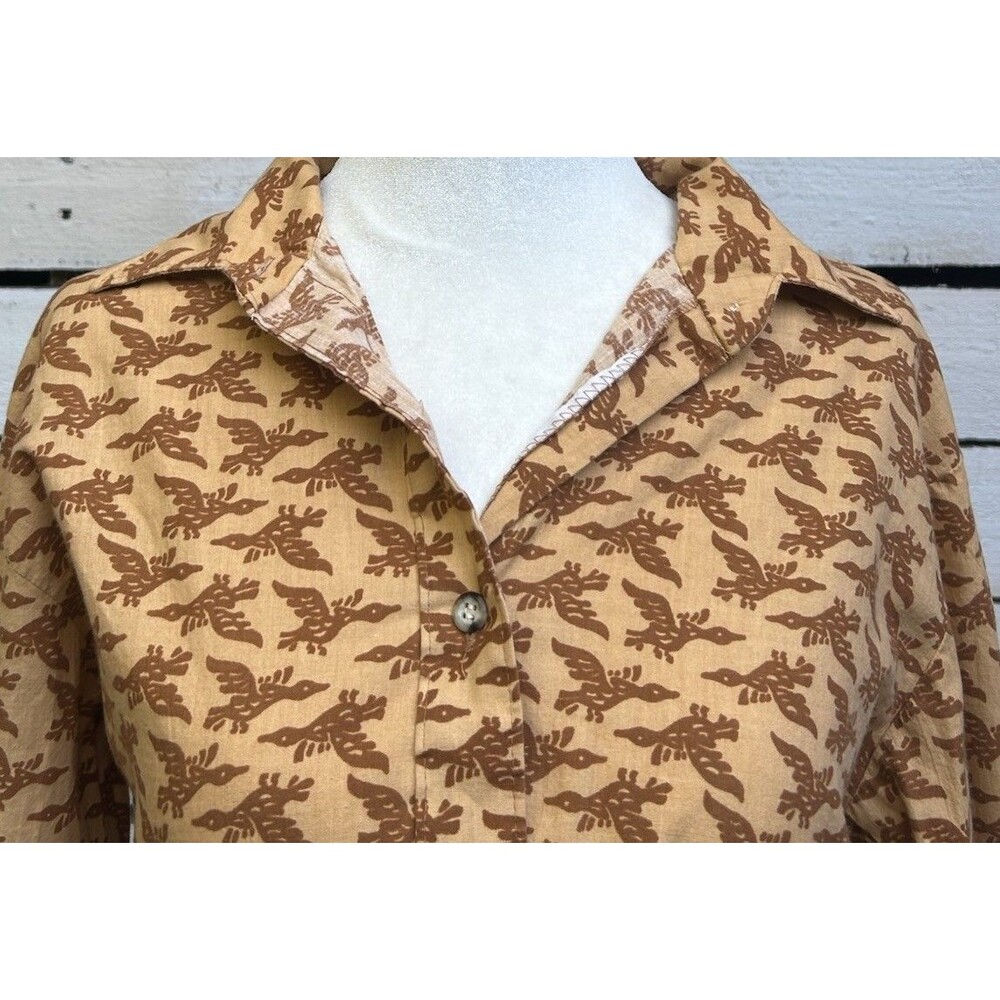 Vintage 1970s Shirt Butterfly Collar All Over Print Gooses Rare 70s Top Size 38